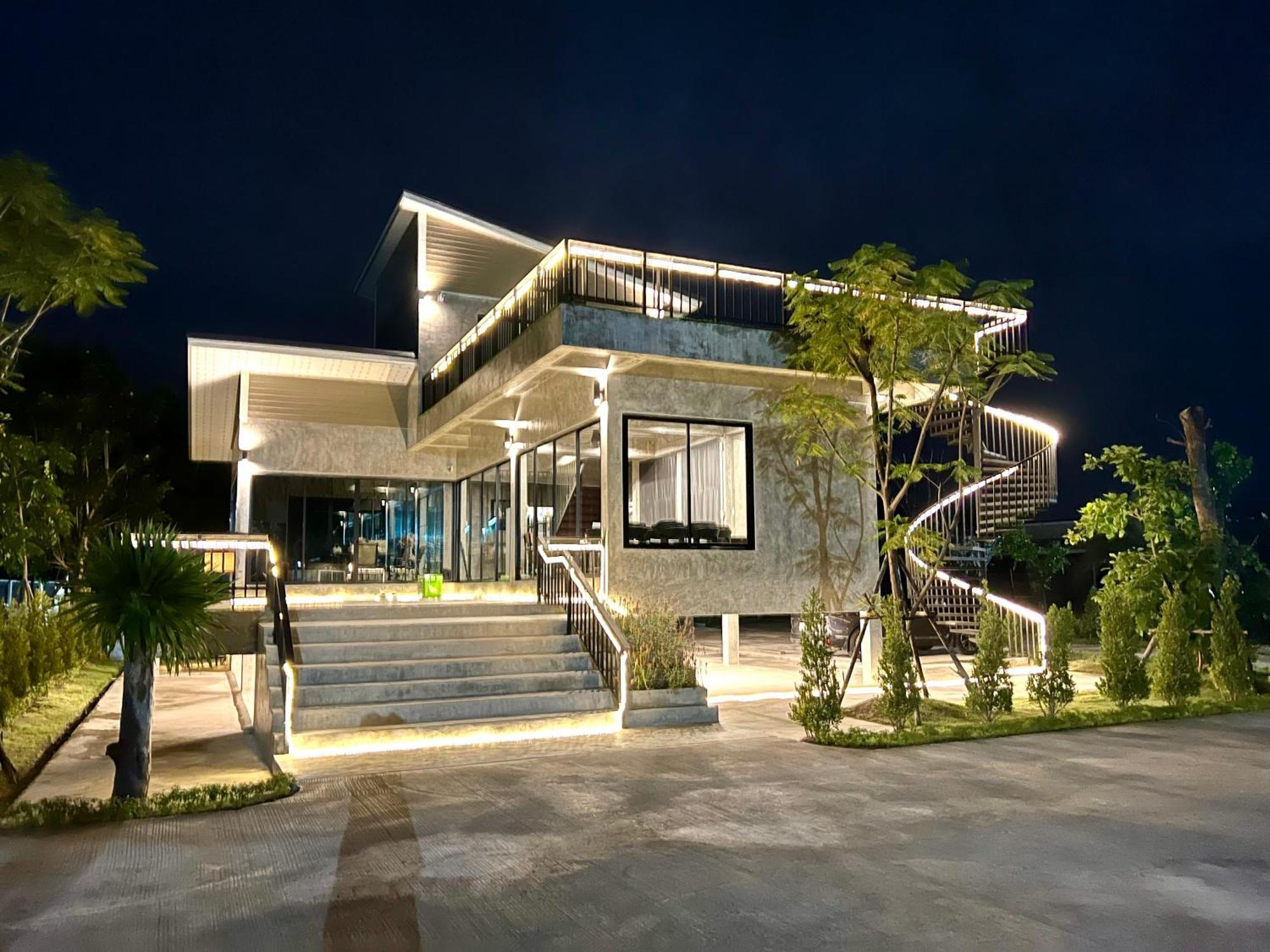 Farm View Resort @Uthai Thani ฟาร์มวิว รีสอร์ท อุทัยธานี Nong Khayang Exterior foto